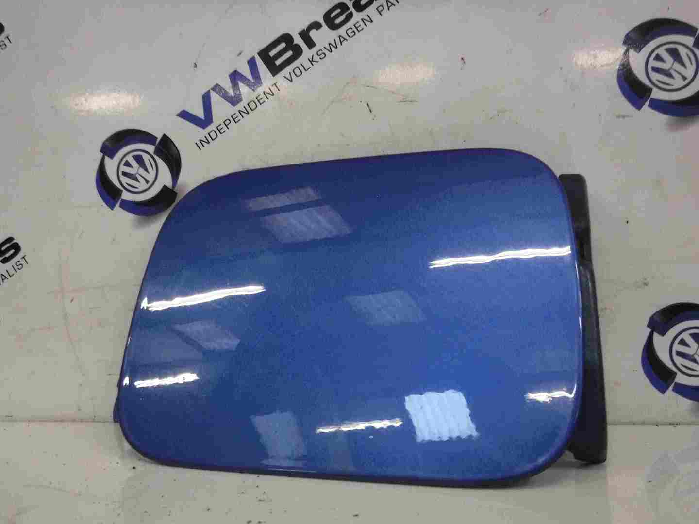 Volkswagen Polo Saloon 1999-2003 6N2 Fuel Flap Cover Blue LA5M