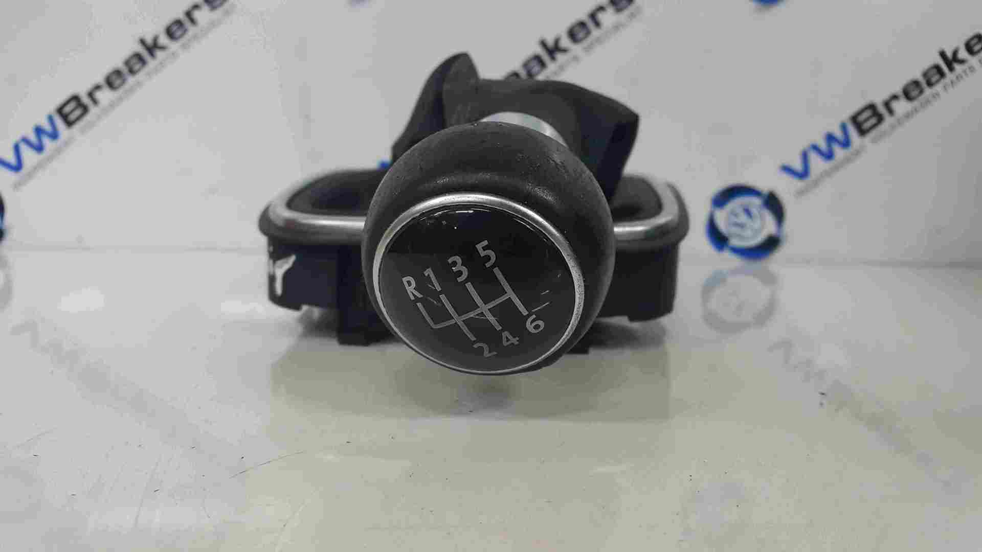 Volkswagen Scirocco 2008-2014 6 Speed Gearstick Knob Gaitor 5K0857961