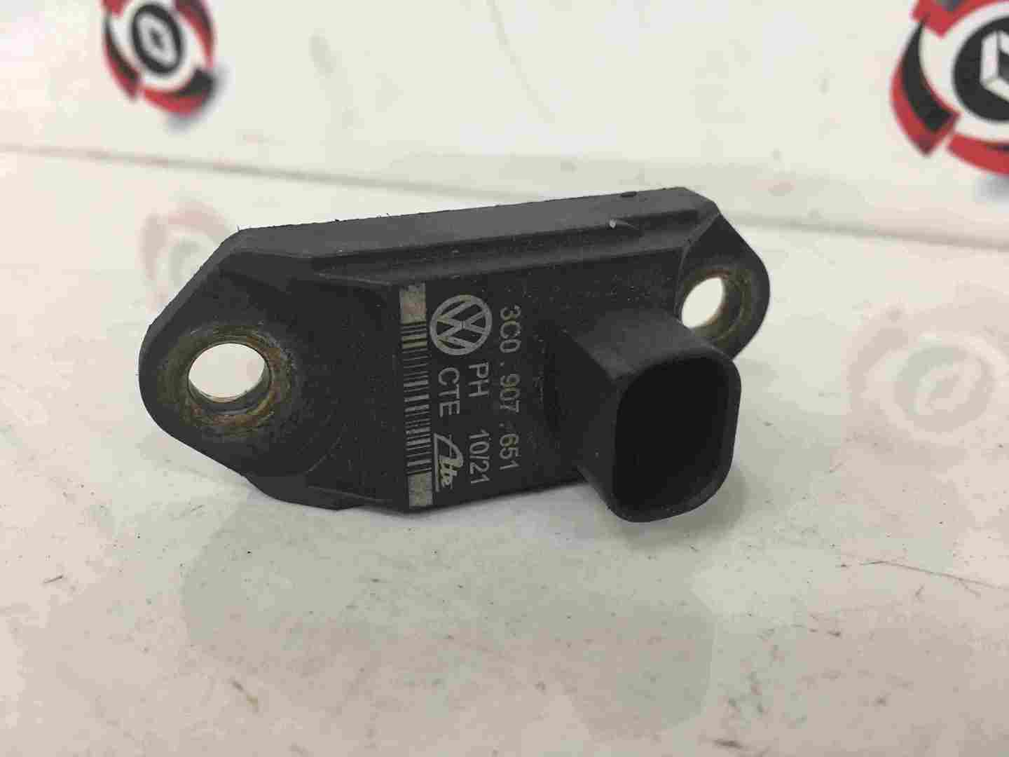 Volkswagen Scirocco 2008-2014 Acceleration Sensor 3C0907651