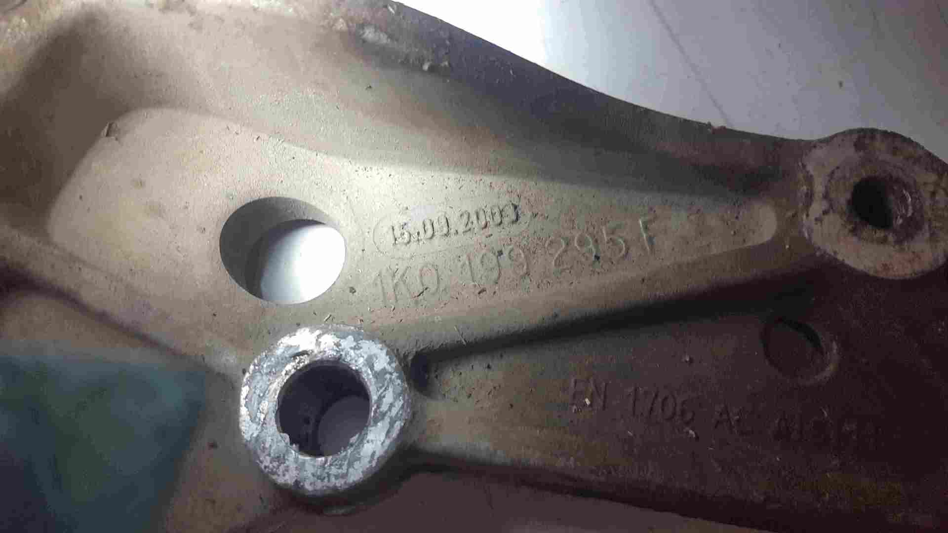 Volkswagen Scirocco 2008-2014 Passenger NS Engine Bracket Subframe Wish Bone