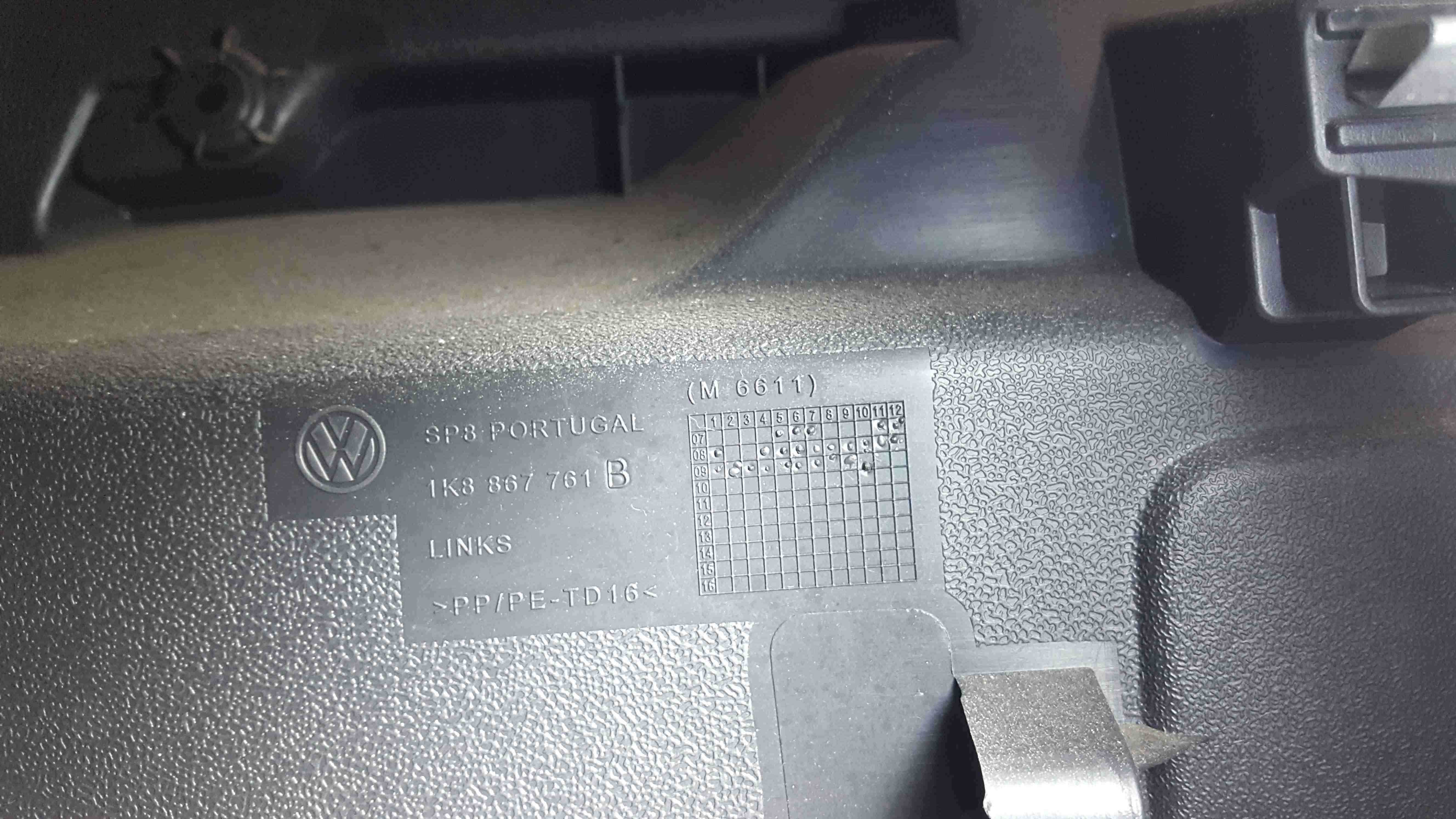 Volkswagen Scirocco 2008-2014 Passenger NSR Rear Boot Trim Shelf Holder