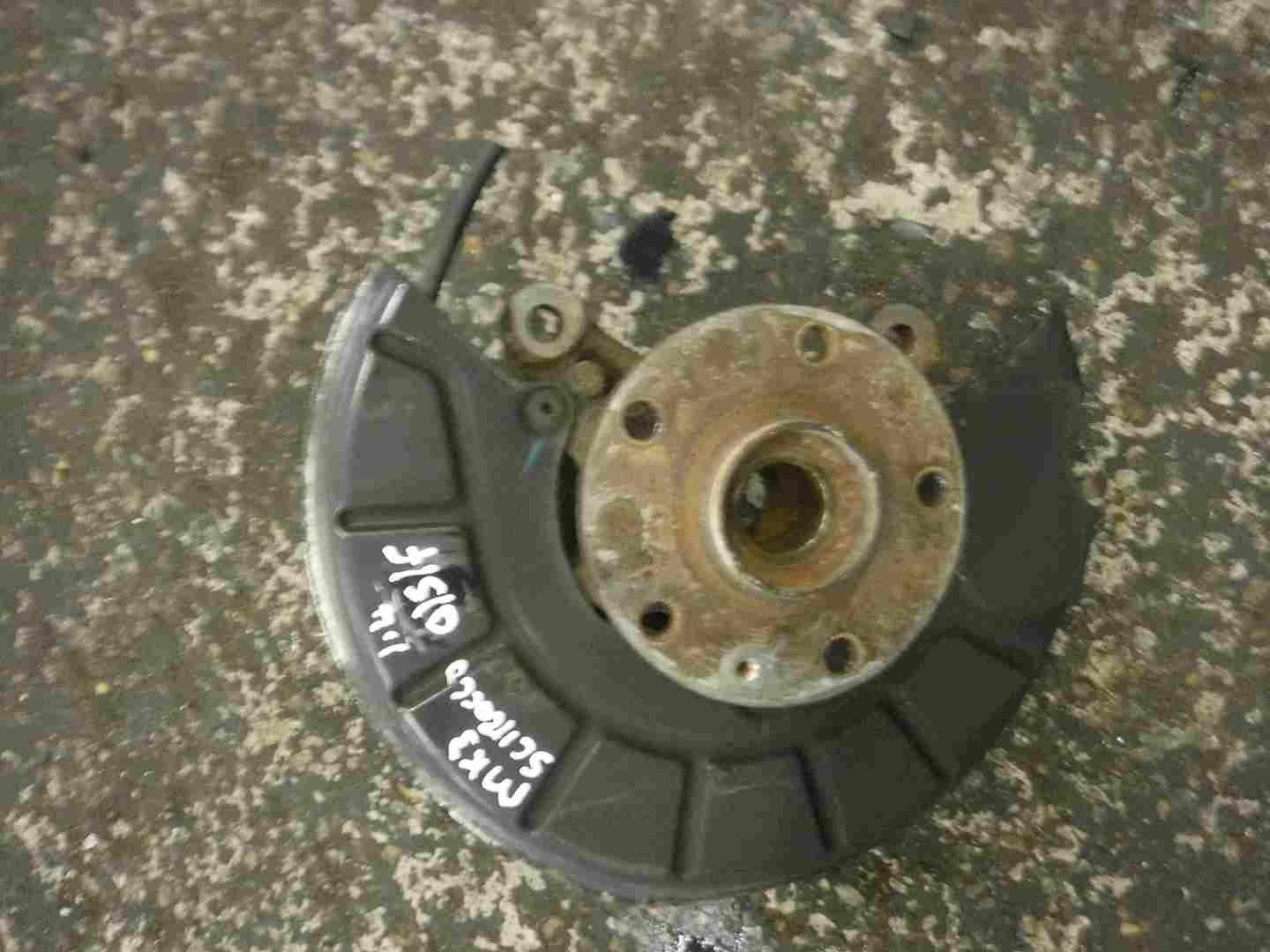 Volkswagen Scirocco 2008-2016 1.4 TSI Drivers OSF Front Wheel Hub +  Bearing