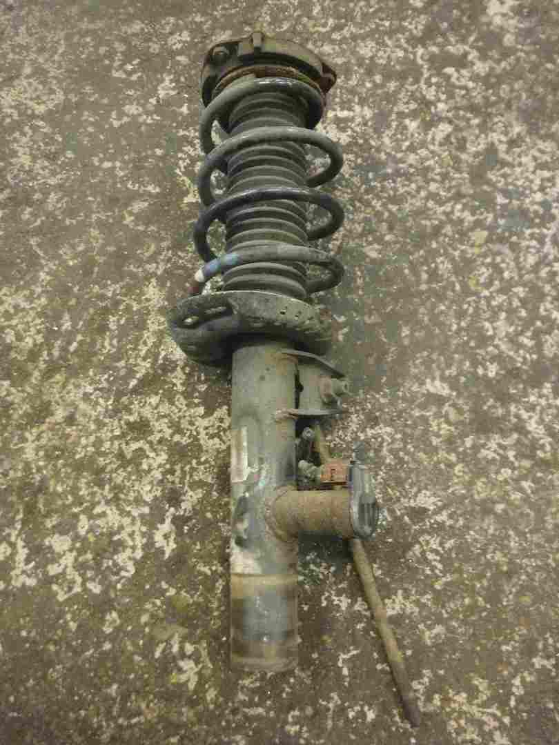 Volkswagen Scirocco 2008-2016 1.4 TSI Drivers OSF Shock Strut   Spring Electric