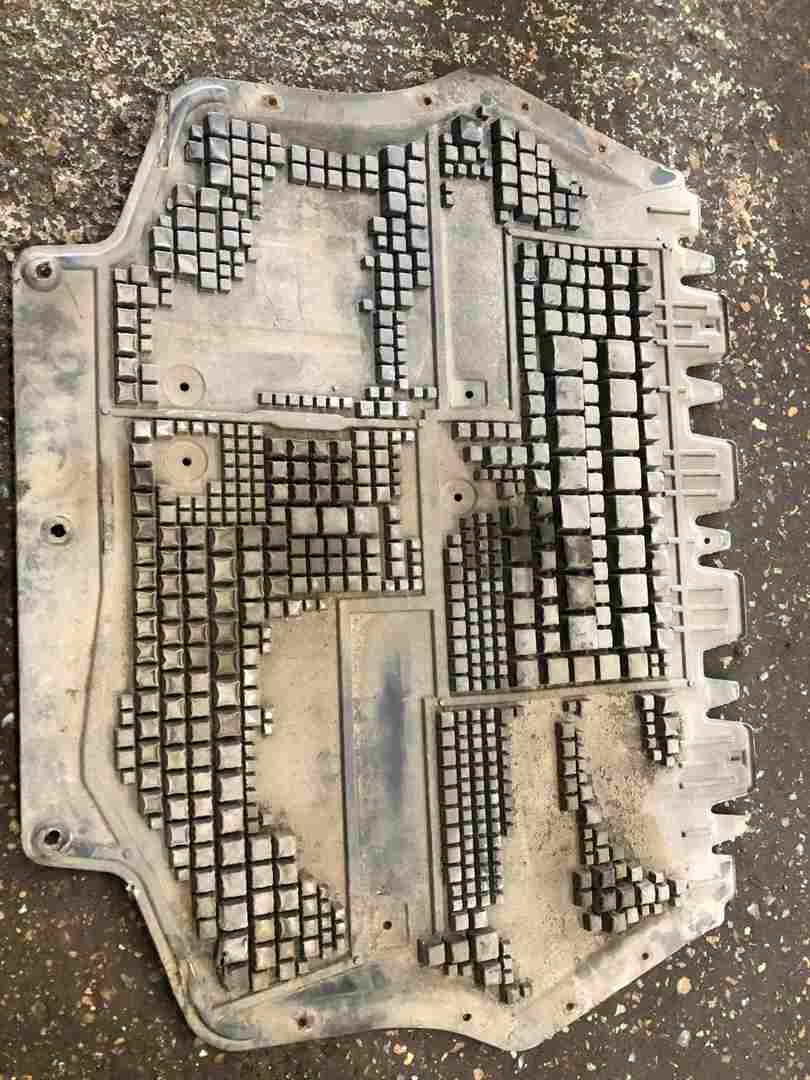 Volkswagen Scirocco MK3 2008-2014 Front Engine Undertray Drip Tray 1K0825237AG