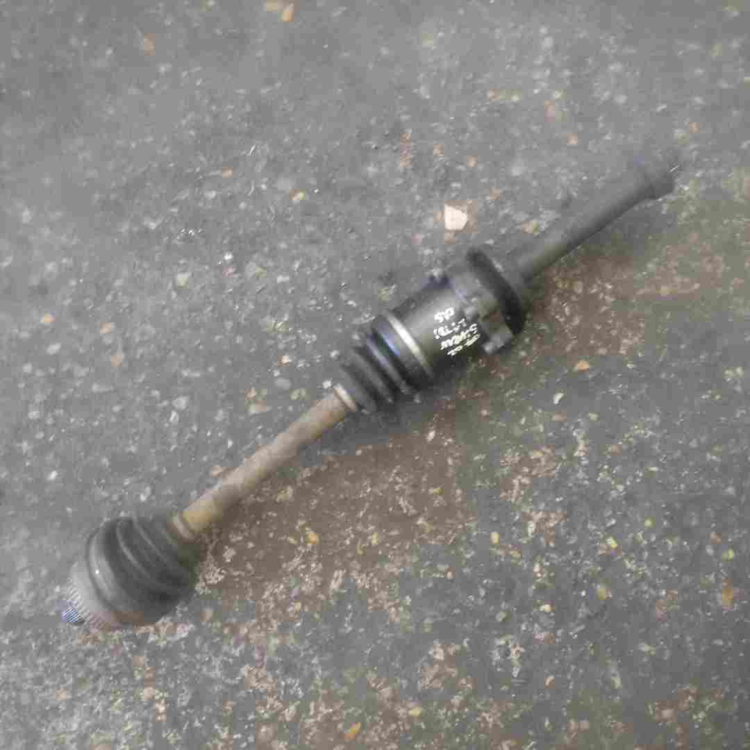 Volkswagen Sharan 2000-2003 1.9 TDi Drivers OSF Front Driveshaft