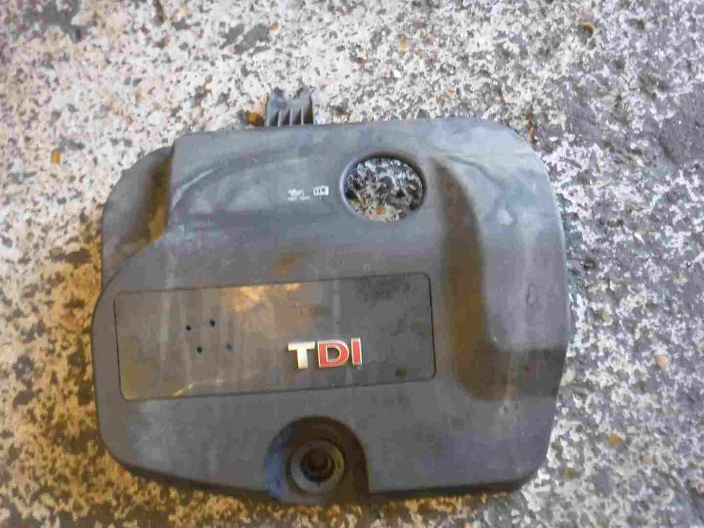 Volkswagen Sharan 2000-2009 1.9 TDI Engine Cover Plastic AUY