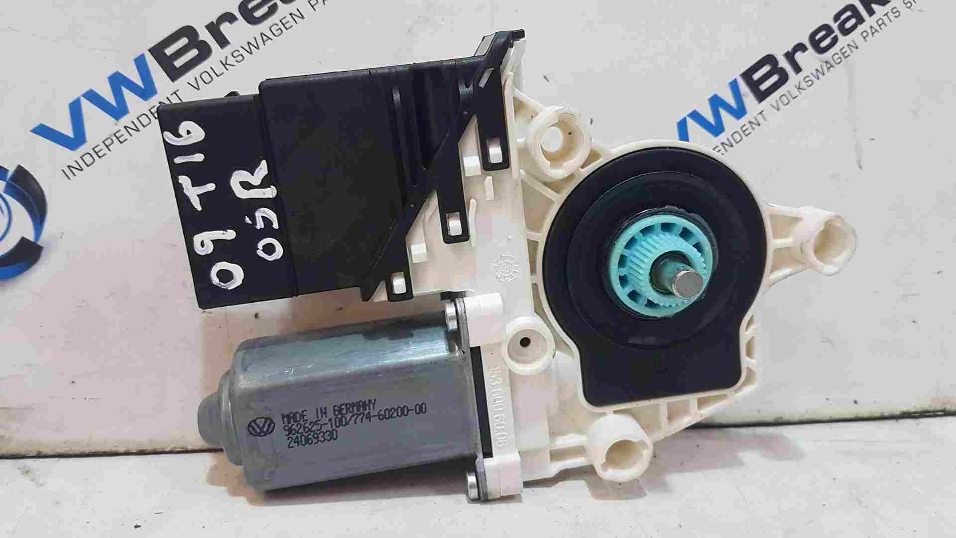 Volkswagen Tiguan 2007-2011 Passenger OSR Rear Window Motor 1K0959795aa