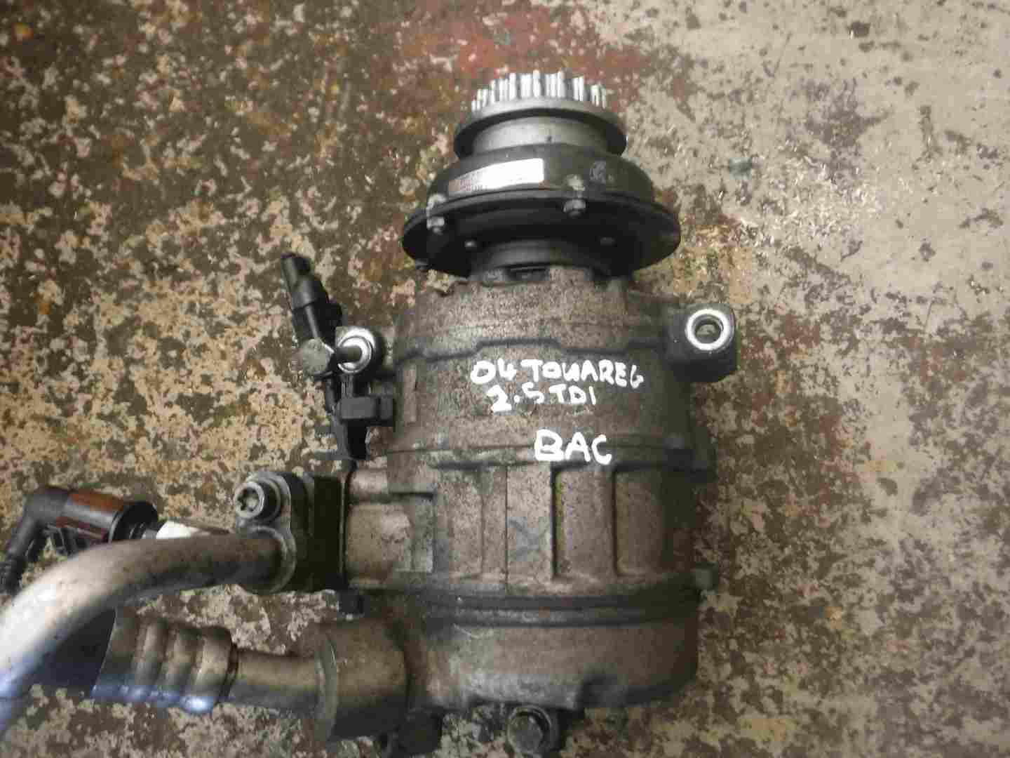 Volkswagen Touareg 2002-2007 2.5 TDI Aircon Pump Compressor Unit 7H0820805