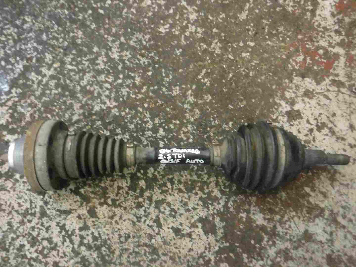 Volkswagen Touareg 2002-2007 2.5 TDI Drivers OSF Front Driveshaft Automatic