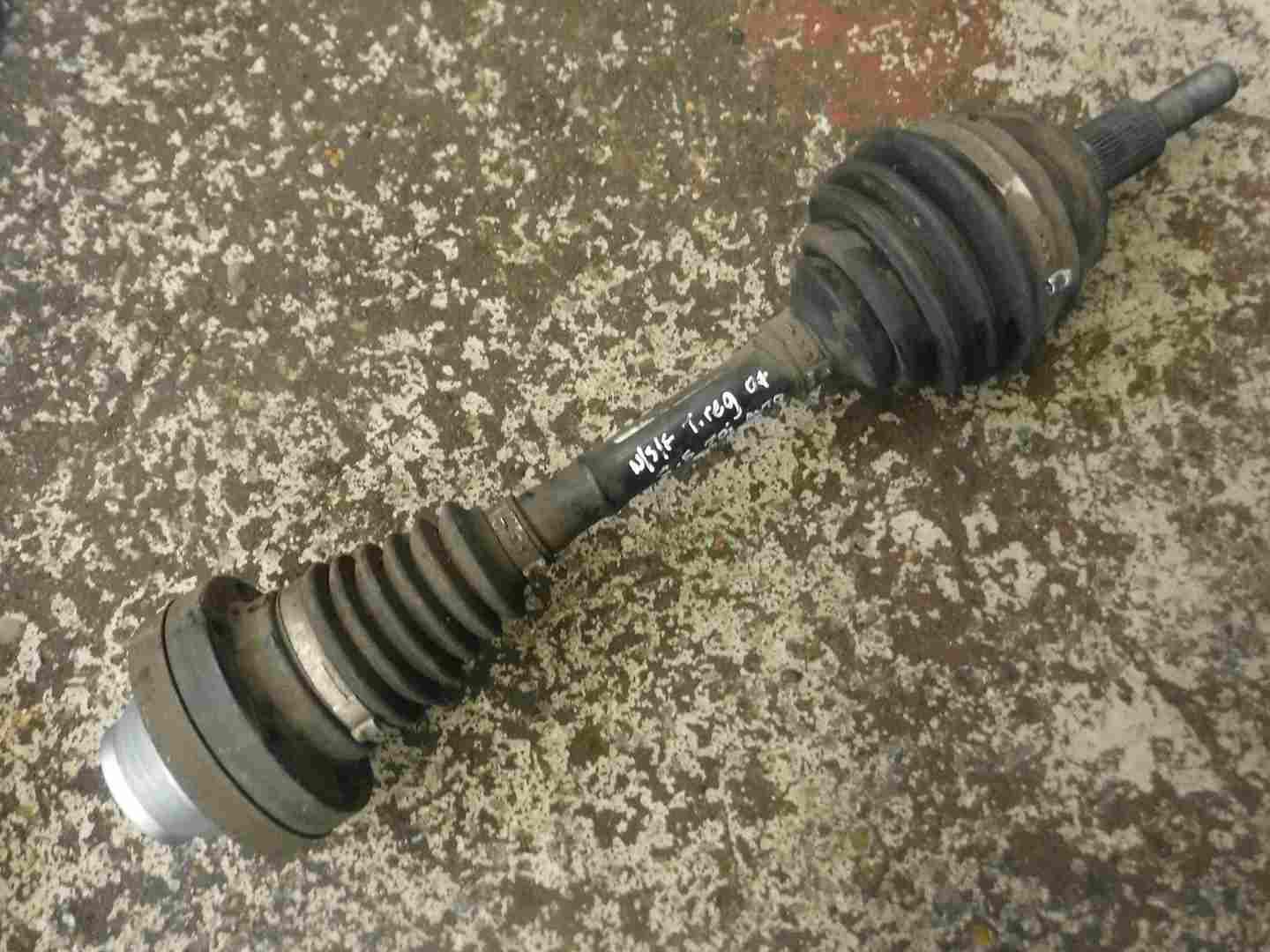 Volkswagen Touareg 2002-2007 2.5 TDI Passenger NSF Front Driveshaft Automatic