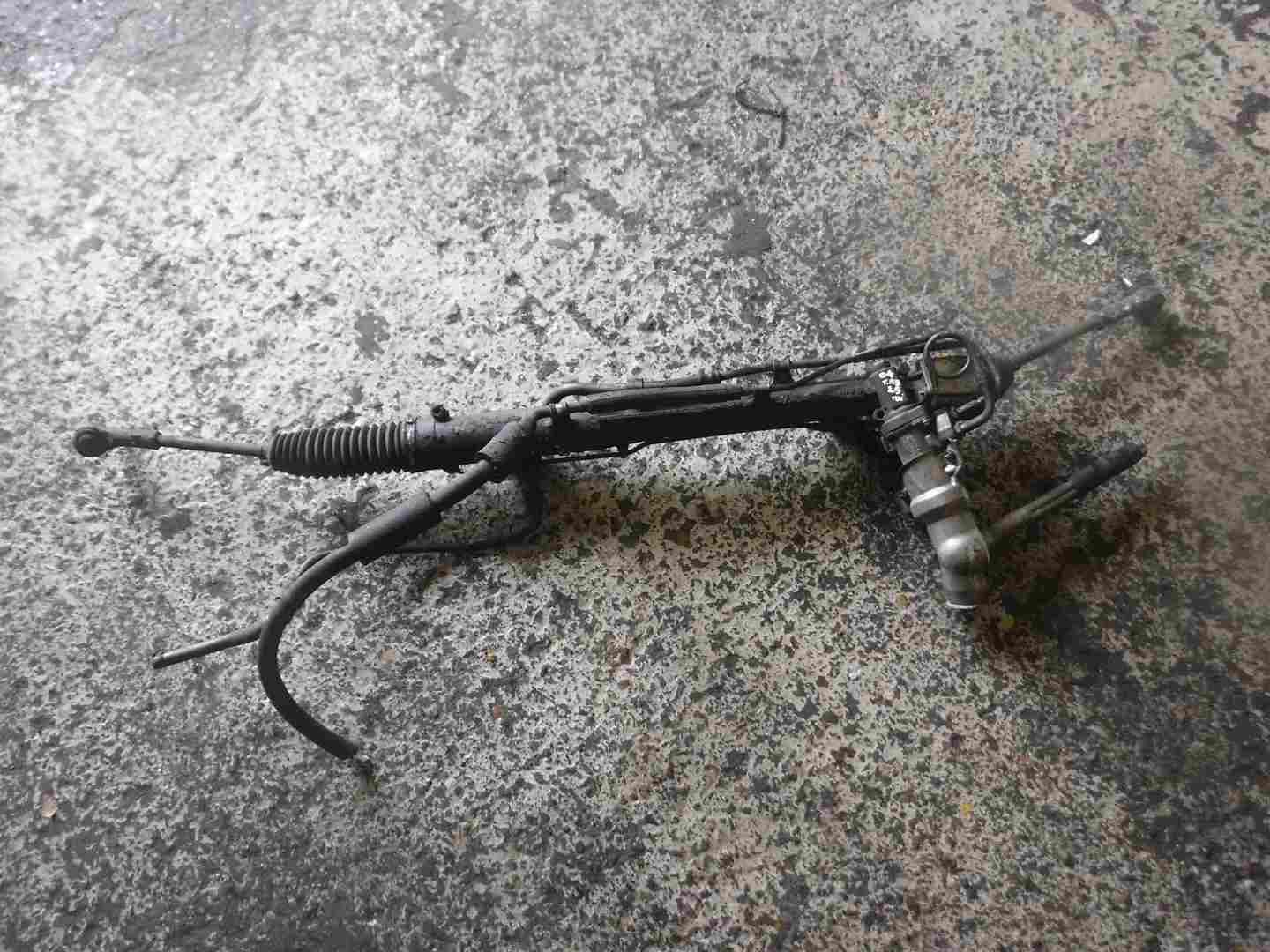 Volkswagen Touareg 2002-2007 2.5 TDI Power Steering Rack 7L6422055R