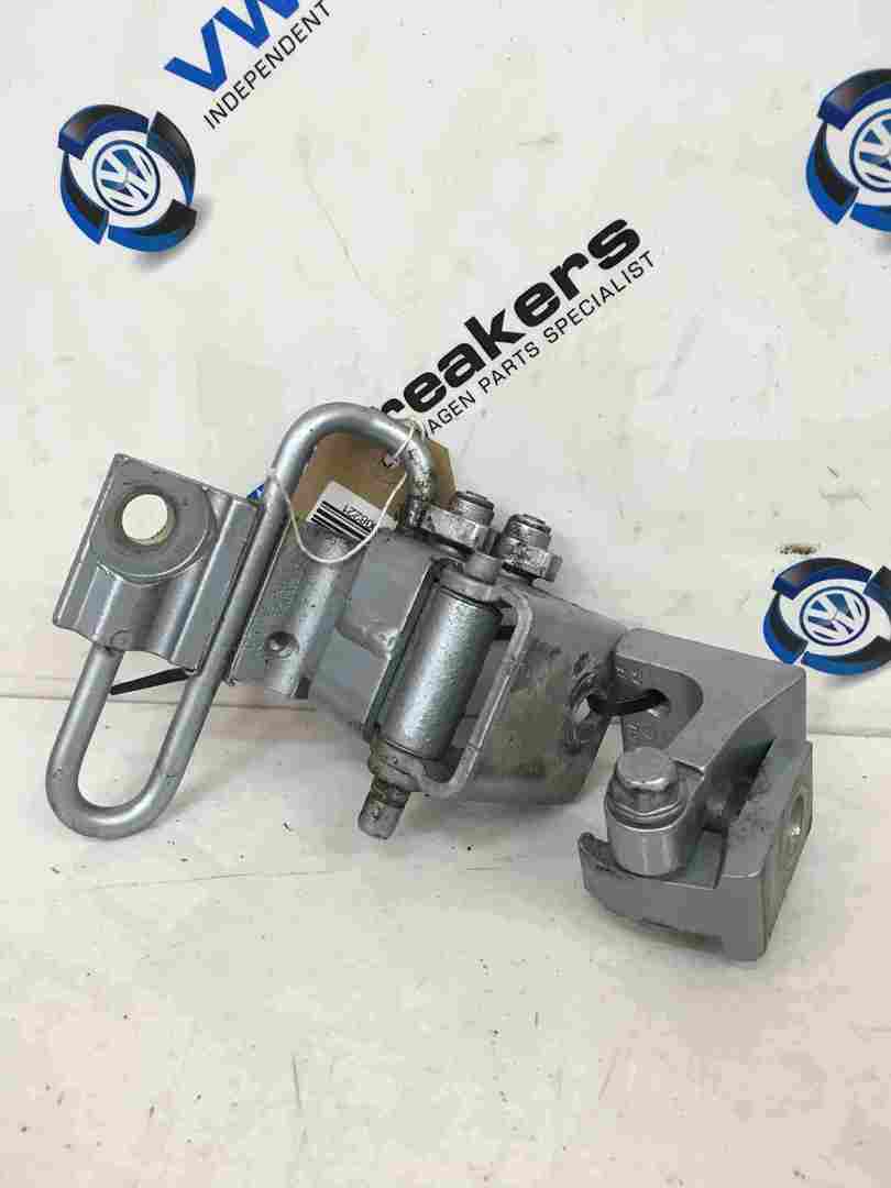 Volkswagen Touareg 2002-2007 Drivers OSR Rear Door Hinges Blue LB5S
