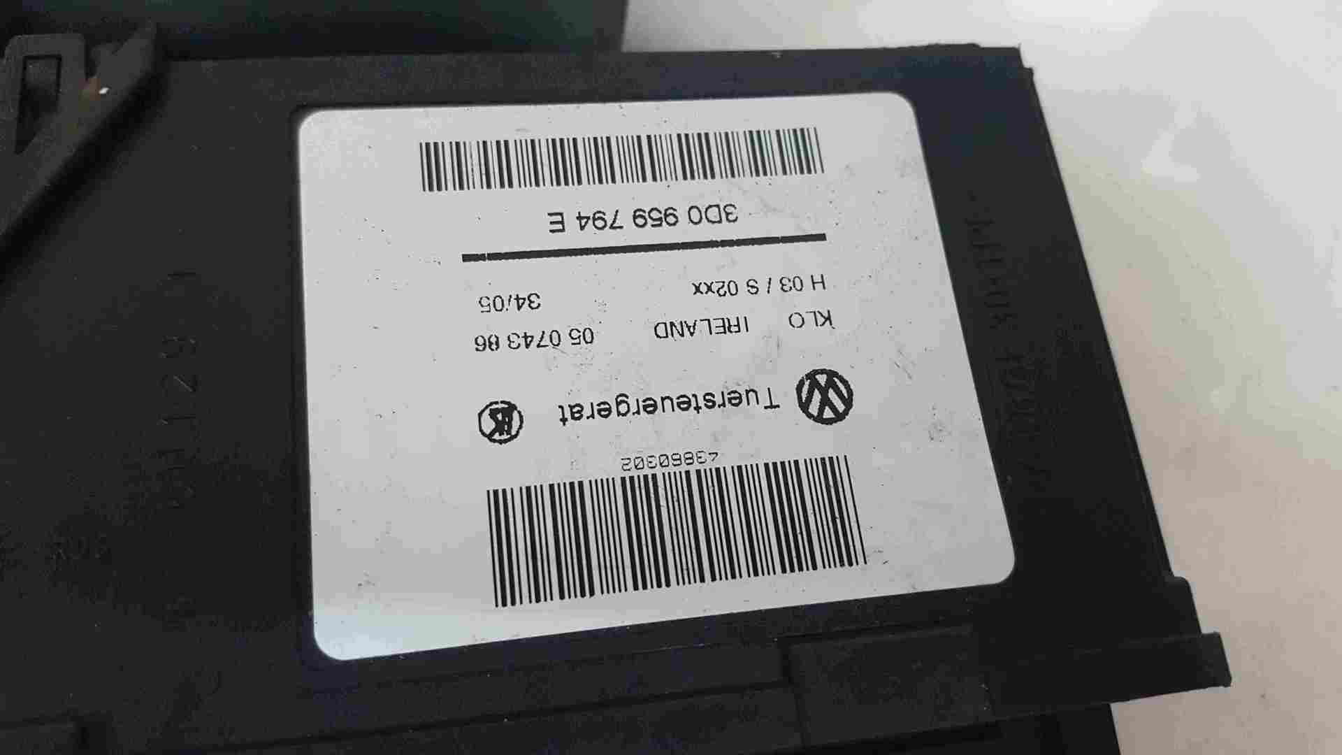 Volkswagen Touareg 2002-2007 Drivers OSR Rear Window Motor 3D0959794E