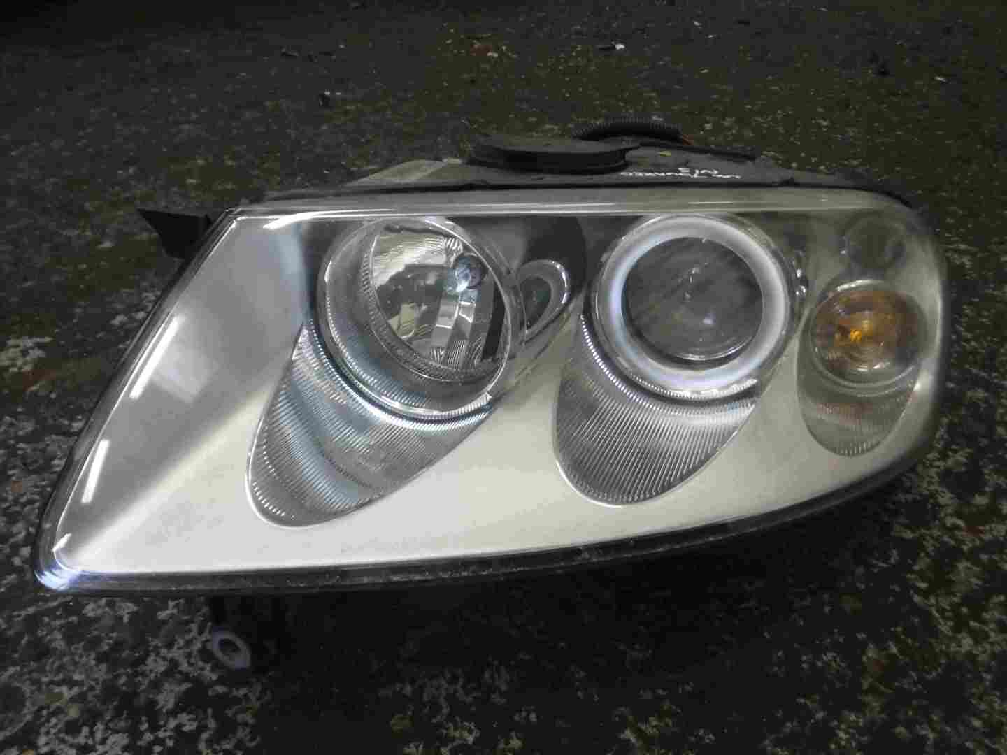 Volkswagen Touareg 2002-2007 Passenger NSF Front Headlight 7L6941015BL