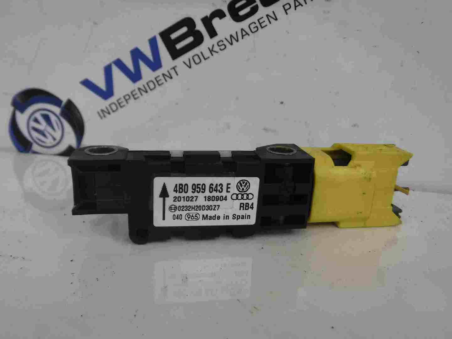 Volkswagen Touareg 2002-2007 Passenger NSR Rear Airbag Impact Sensor 4b0959632e