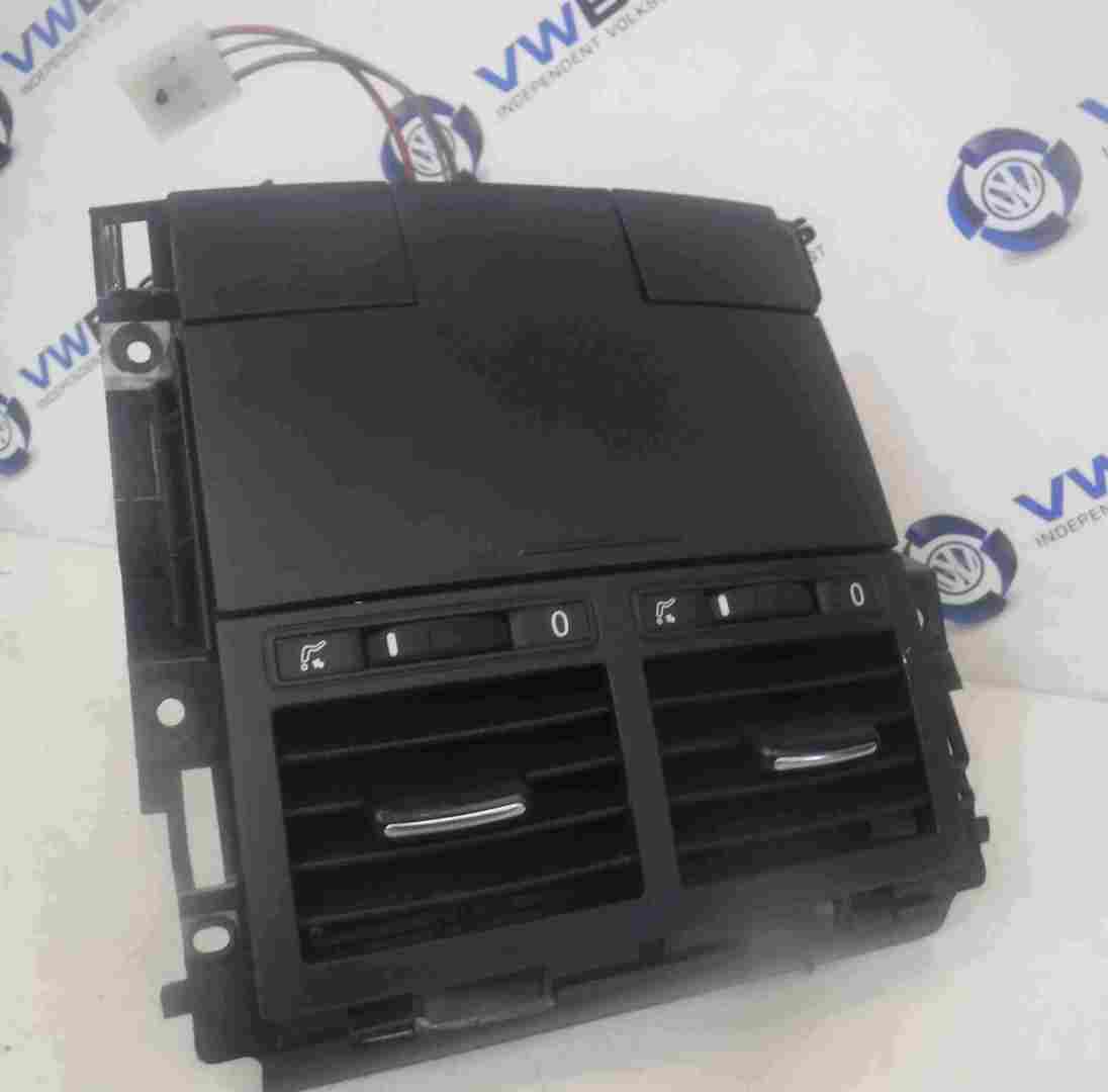 Volkswagen Touareg 2002-2007 Rear Centre Vents Compartment Box 7l6863072b