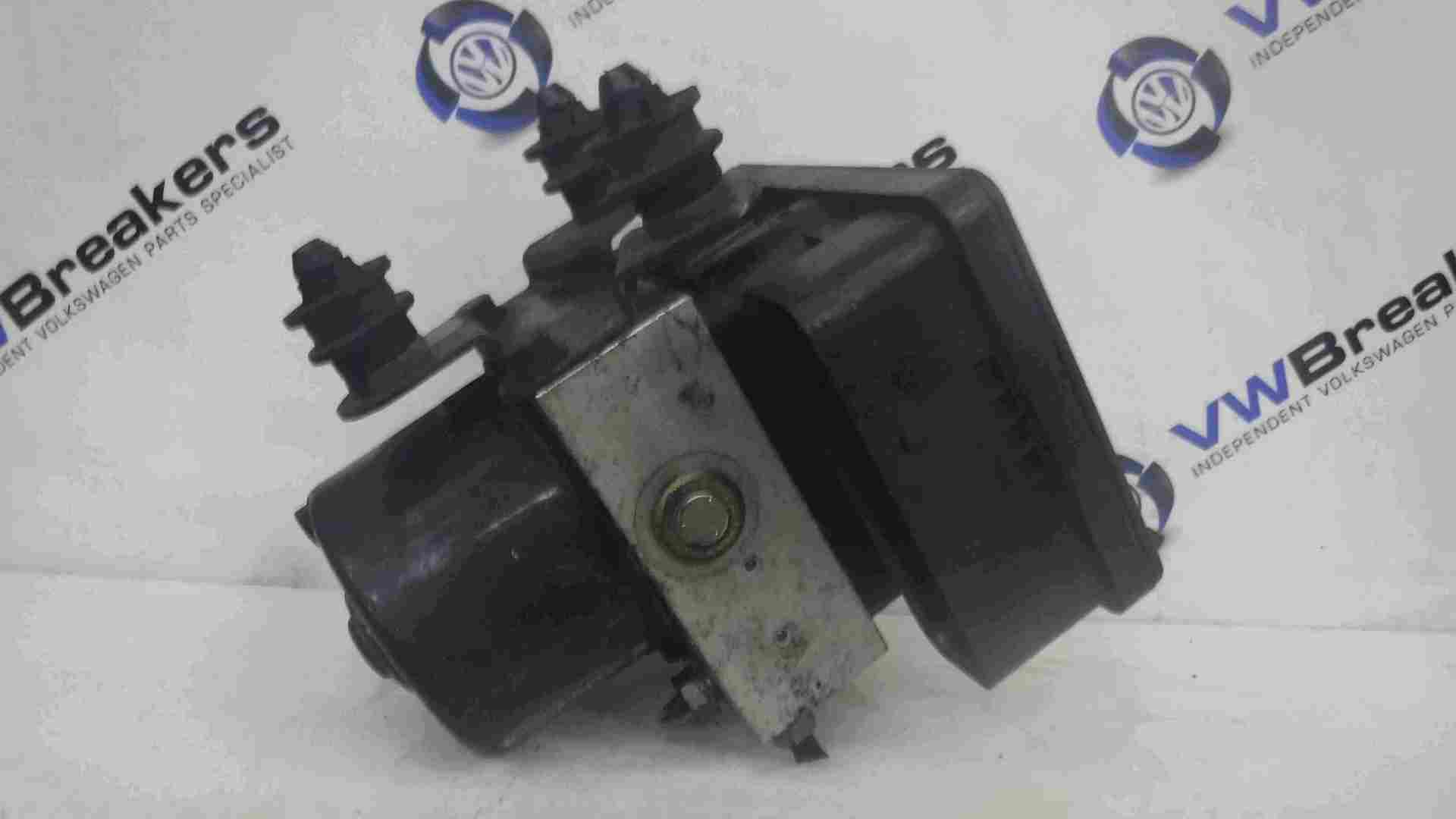 Volkswagen Touran 2003-2006 ABS Pump Unit 1K0614517b 1K0907379d