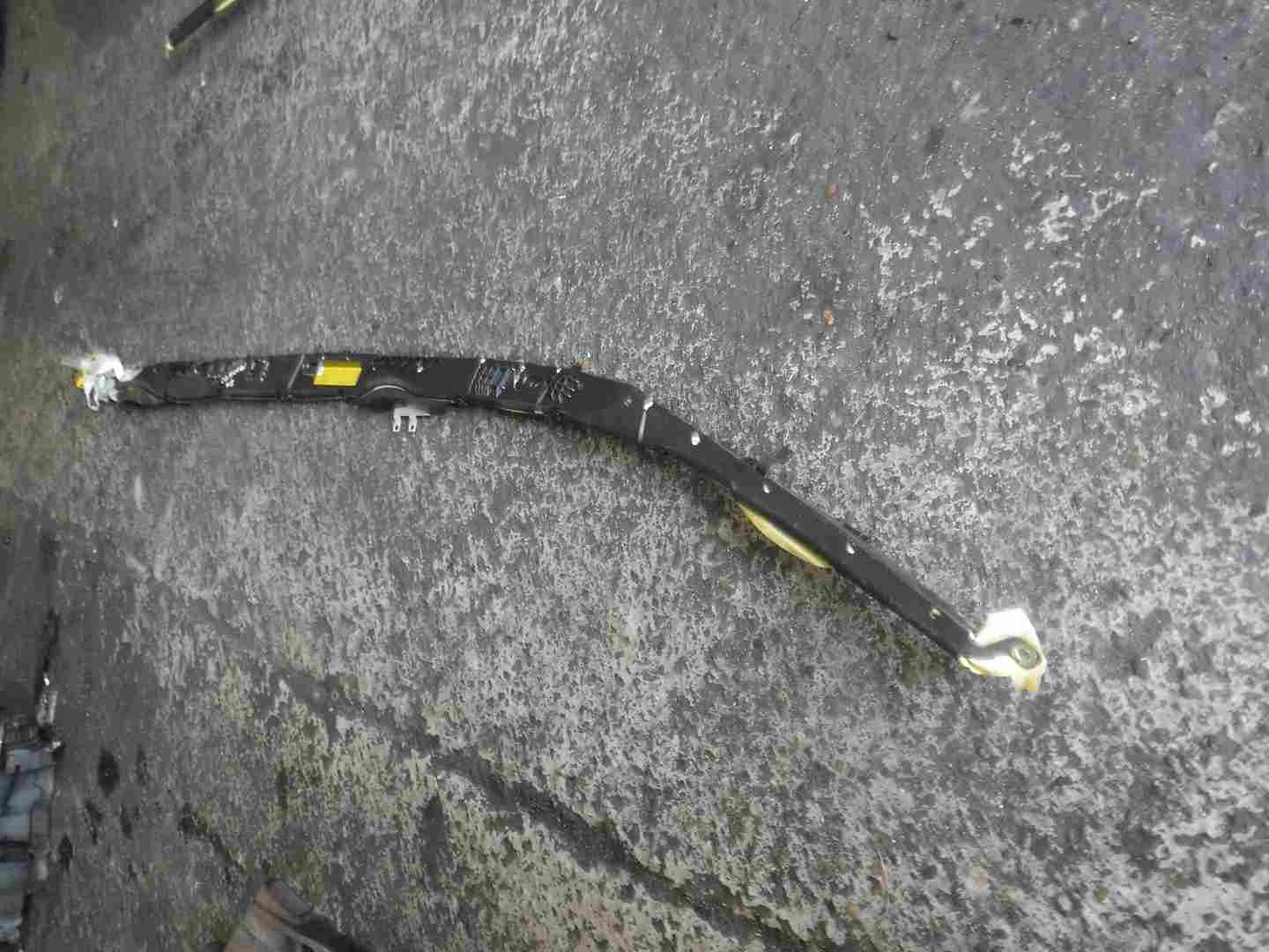 Volkswagen Touran 2003-2006 Passenger NS Roof Airbag Curtain