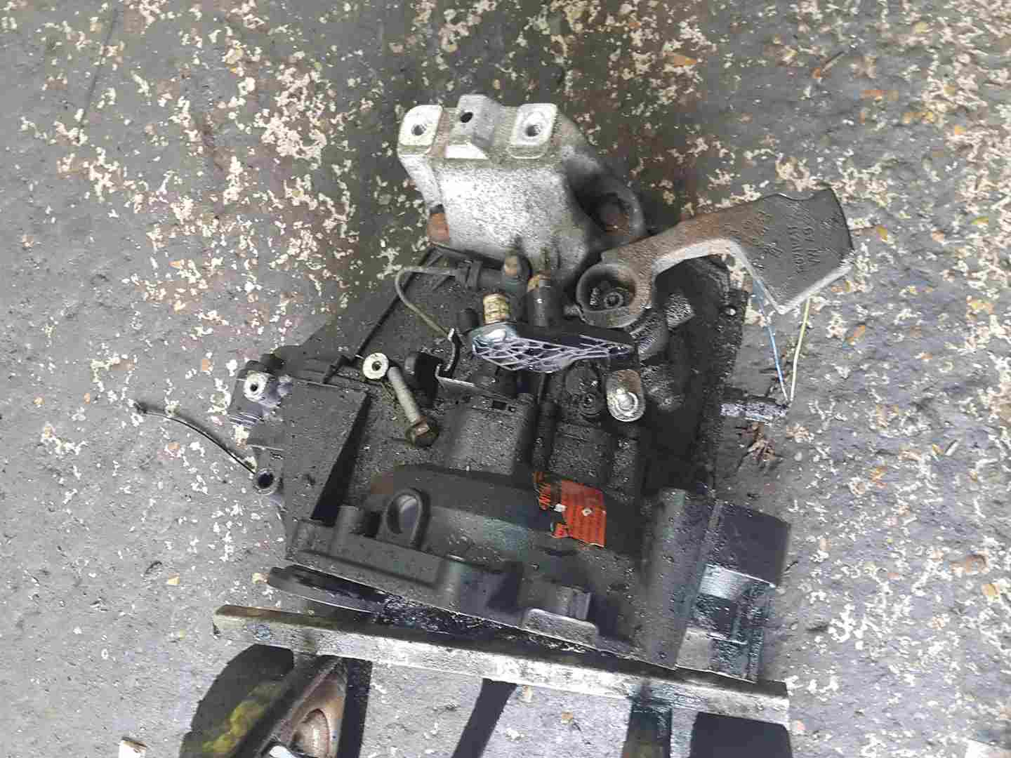 Volkswagen Touran 2006-2010 1.6 Gearbox 5 Speed JJT jjt