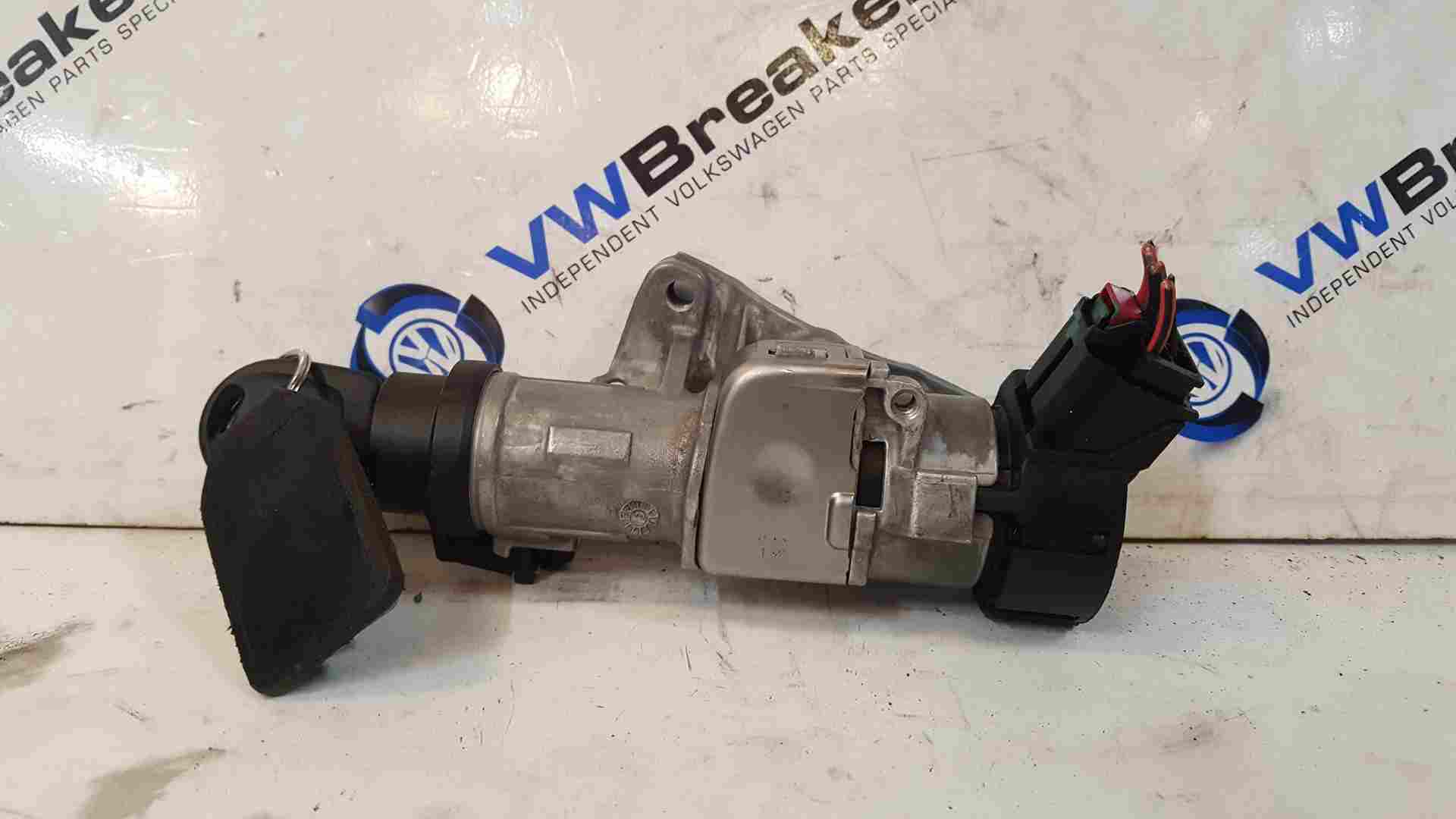 Volkswagen UP 2011-2017 Ignition Barrel + Key 6R0905851B 6r0905851b
