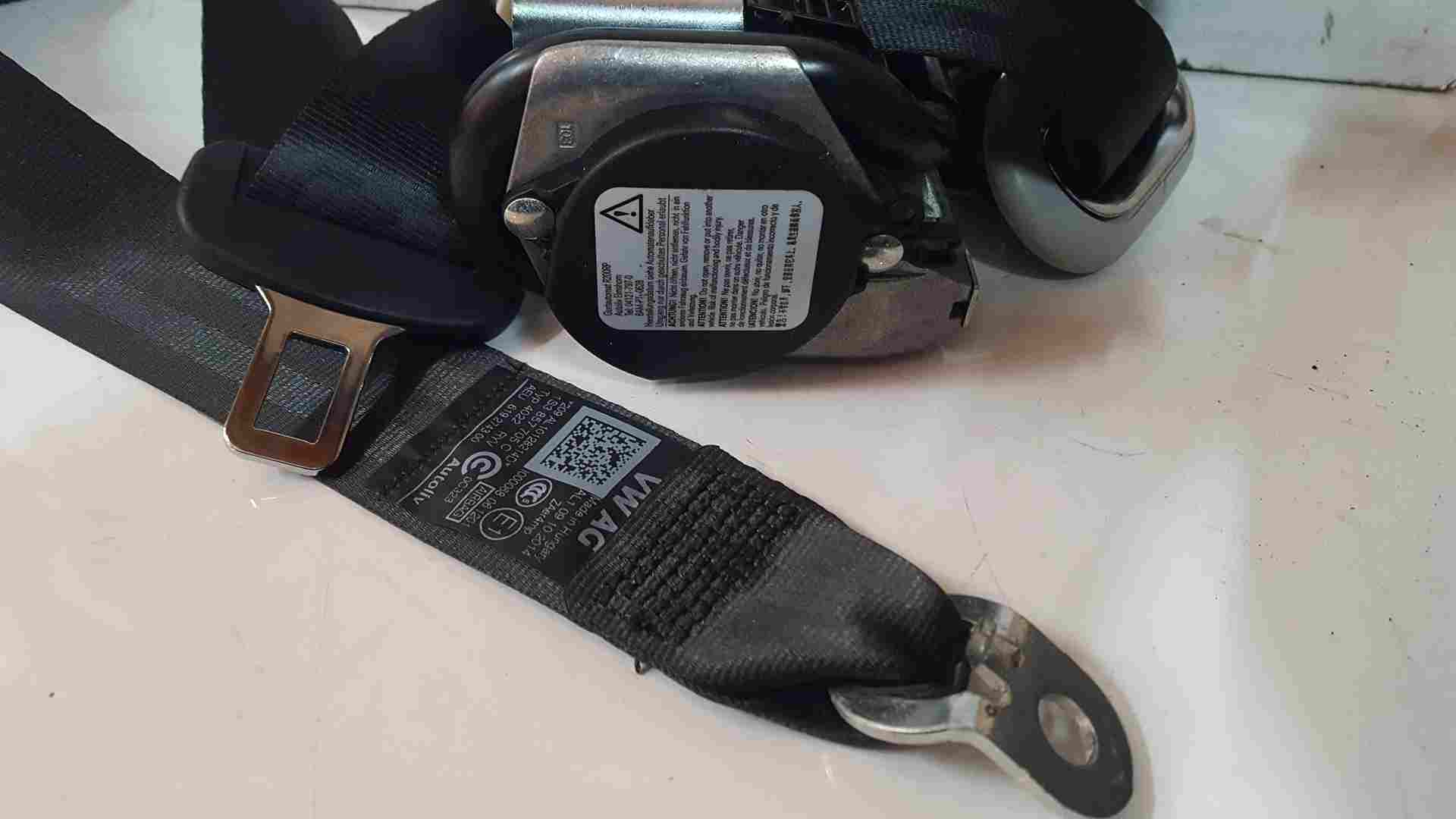 Volkswagen Up 2011-2017 NSF Passenger Front Seat Belt 615549700 1S3857705C