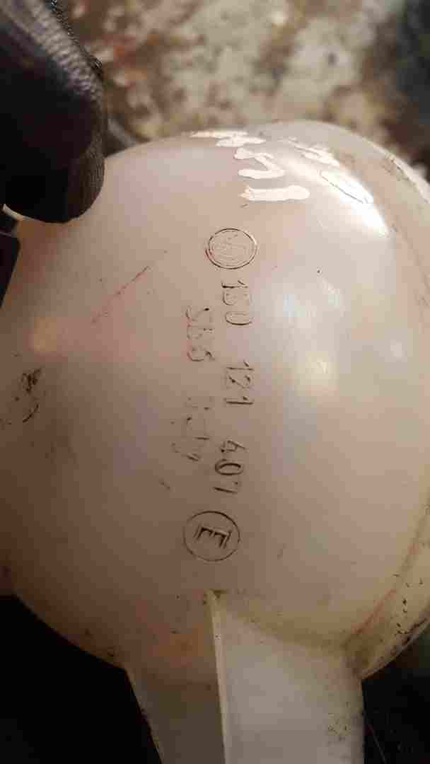 Volkswagen Up 2011-2017 Up Coolant Expansion Tank Bottle 1S0121407e 1S0121407E