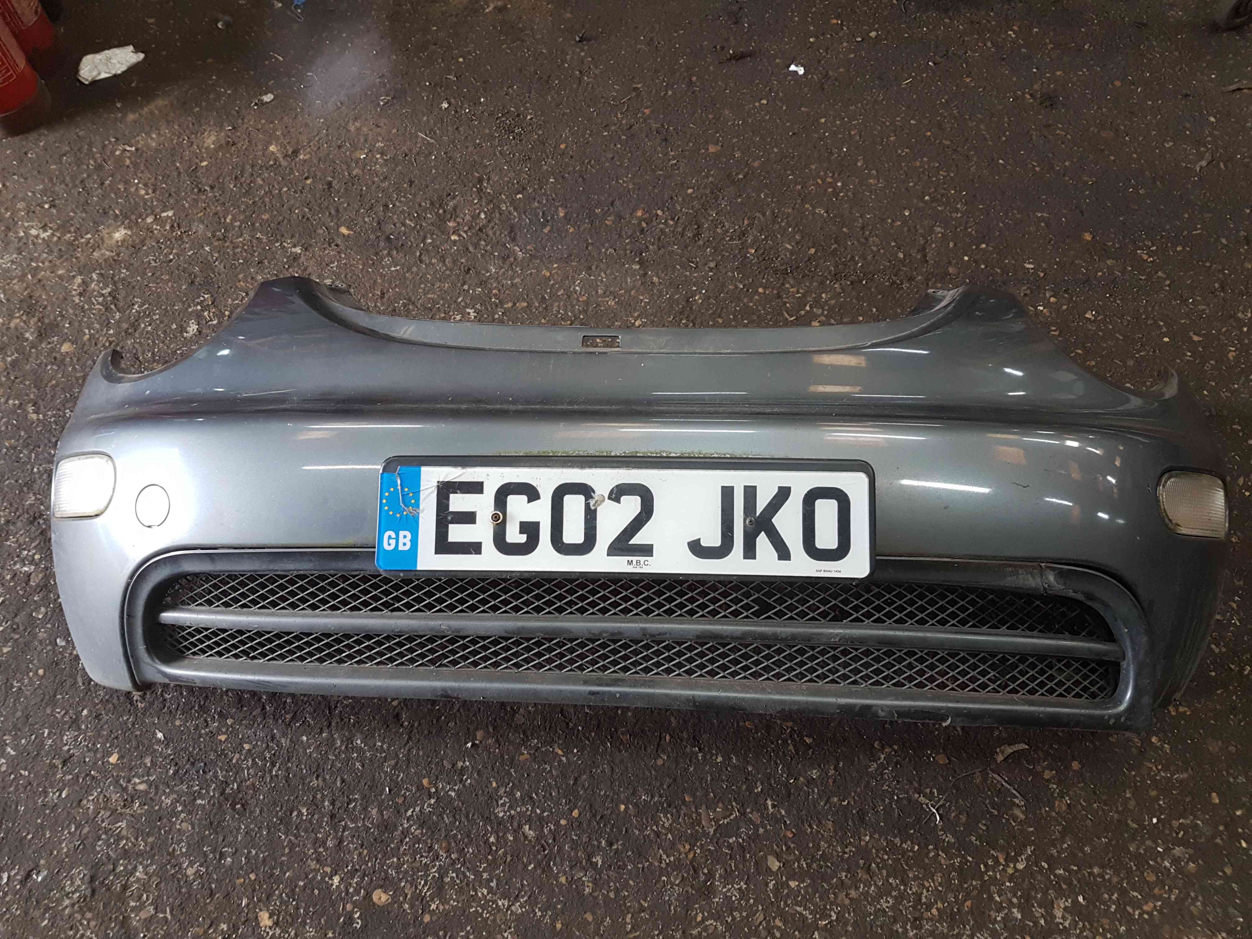 Volkswagen Beetle 1999-2006 Front Bumper Grey Ld7x