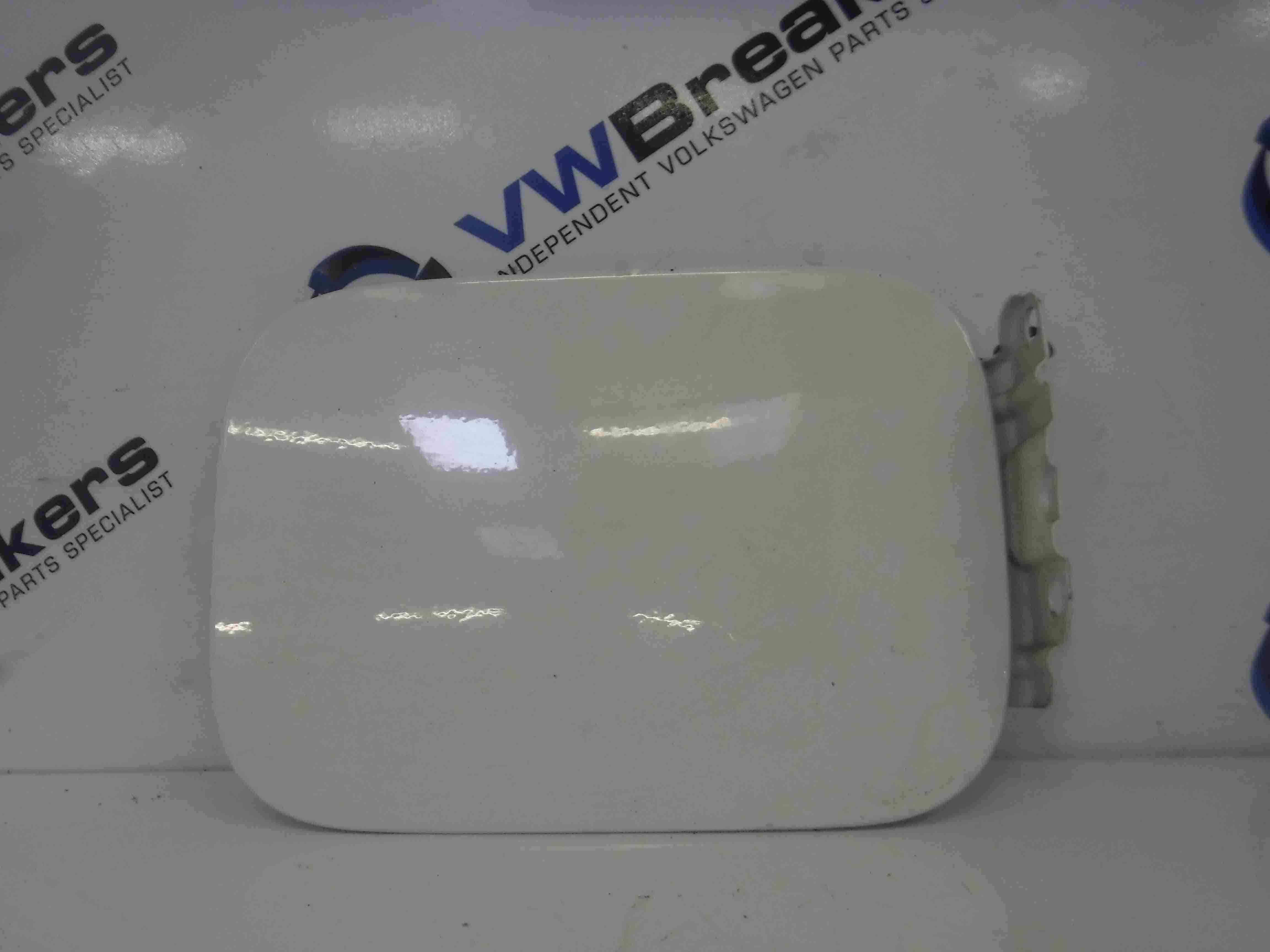 Volkswagen Golf MK3 1991-1999 Fuel Flap Cover White L90E