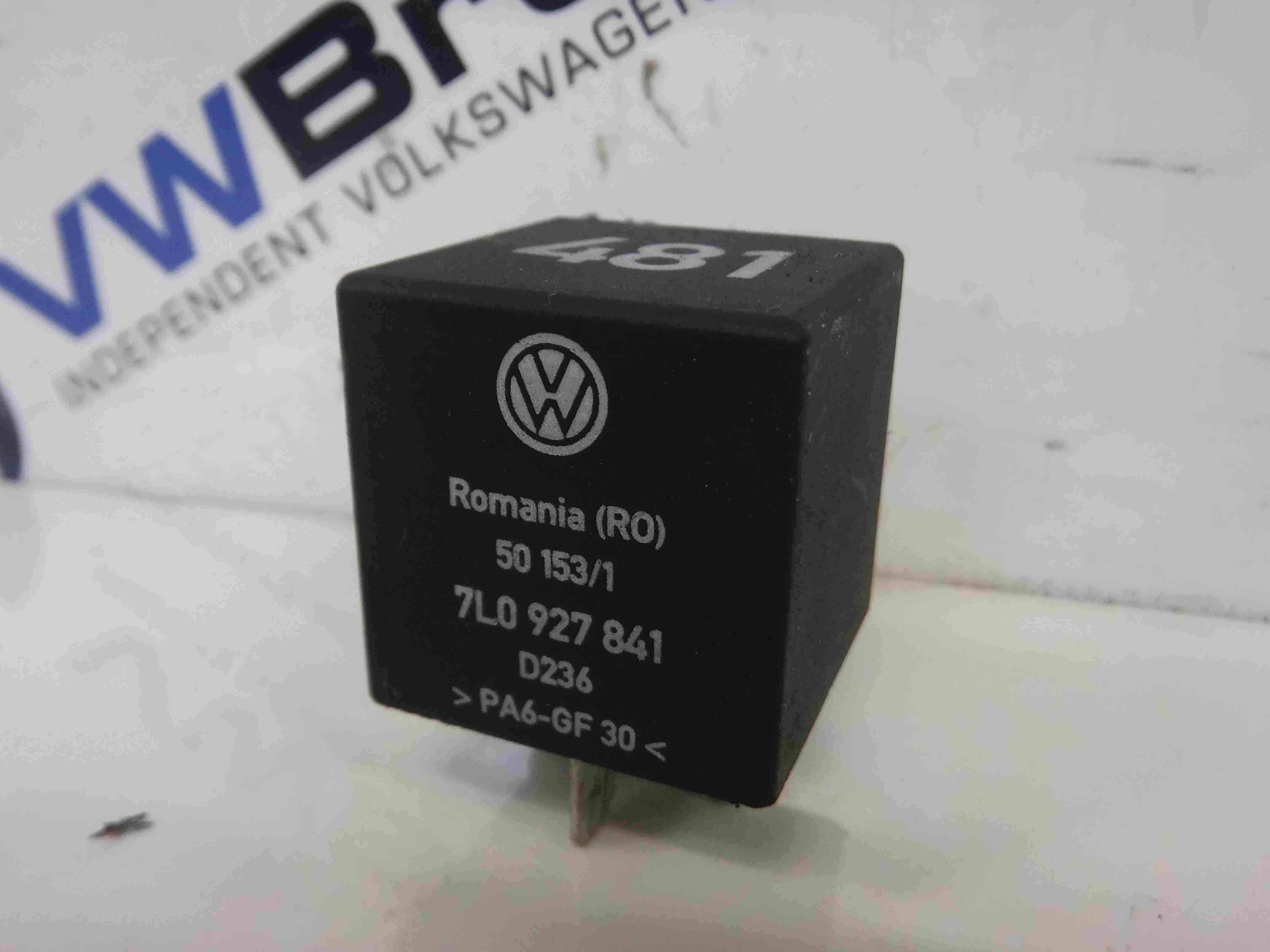 VW Relay 7L0927841